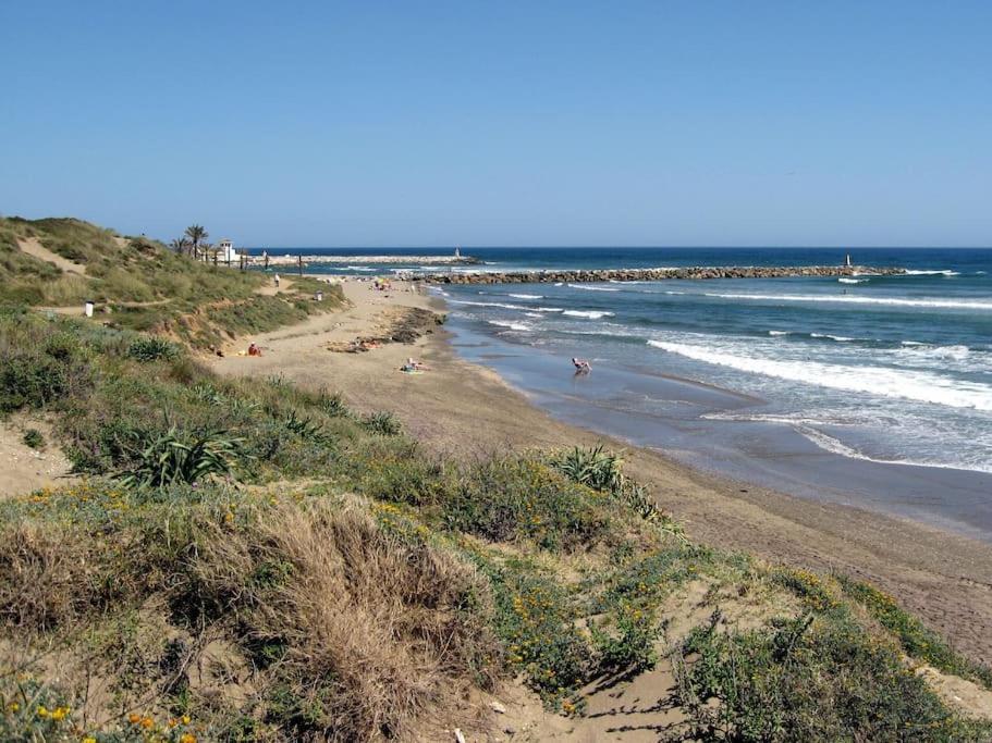 Oleholidays 903 Romana Playa Junto Al Mar Apartment Marbella
